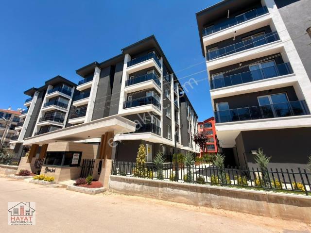 Paşacık Rkezi Konumda Otel Konseptinde 1+1 Suit Daire