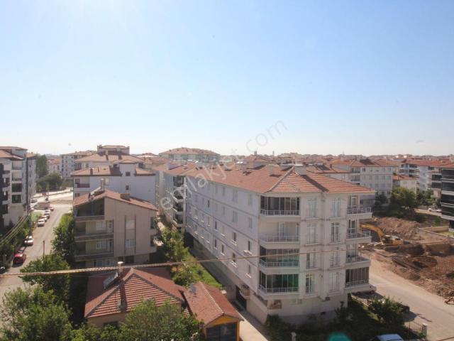 Paşacaık Mahalesinde Sıfır Ayarında Kiralık 2+0 Daire kapıcı Dairesi