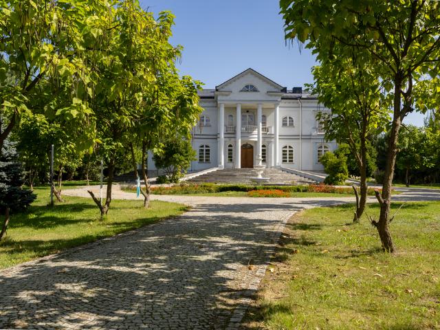 Pałacyk Wilanów Zawady | 1000m2 | 10 pokoi Villa Mia