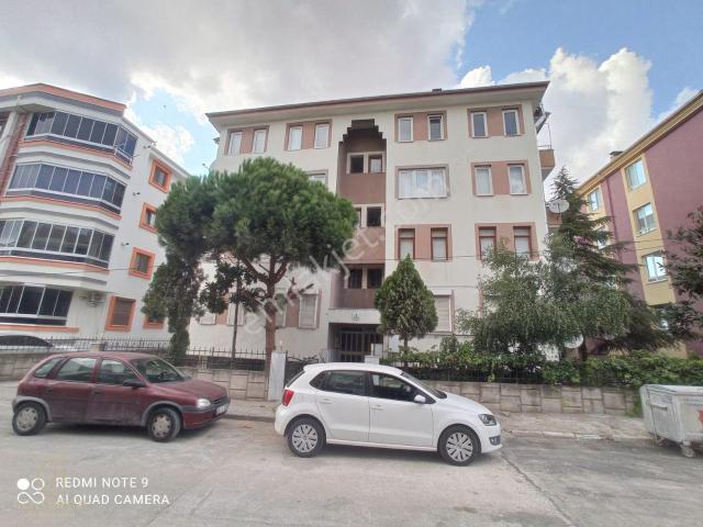 Paşaalanı Mahallesi Site İçinde Satılık 3+1 Daire c21 Bal'dan