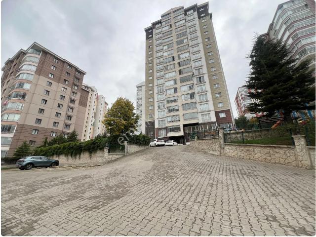 Pamuklar Da Etlik Şehir Hastane Yakını Kök Tapu Satlık 3+1