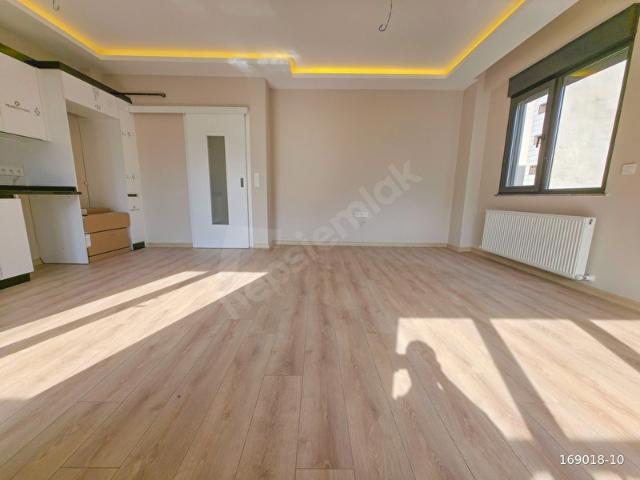 PAMA'dan GÜZEL KONUM,DEĞERLİ LOKASYONDA,İSKANLI 2+1 FIRSAT DAİRE