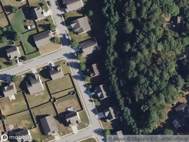 Pamela Dr SE