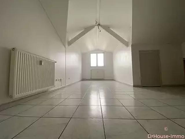 Pamiers 09100 Achat / Vente appartement 2 pièces t2 au dernier étage