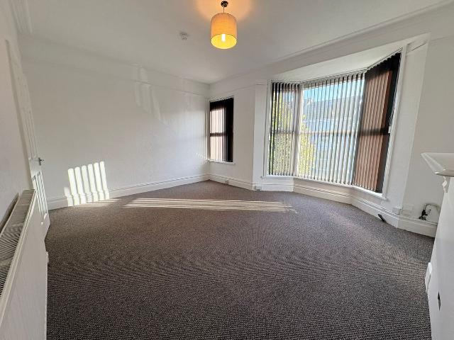 Pantygwydr Road, Uplands SA2, 2 bed flat to rent, £950 pcm | PrimeLocation