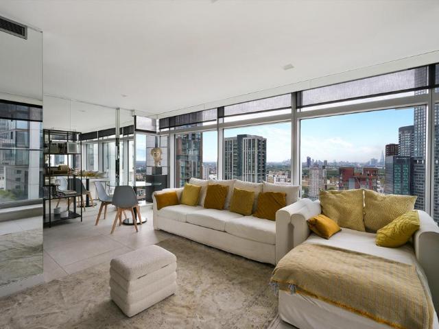 Pan Peninsula Square, London E14 2 bed flat to rent £3,575 pcm £825 pw