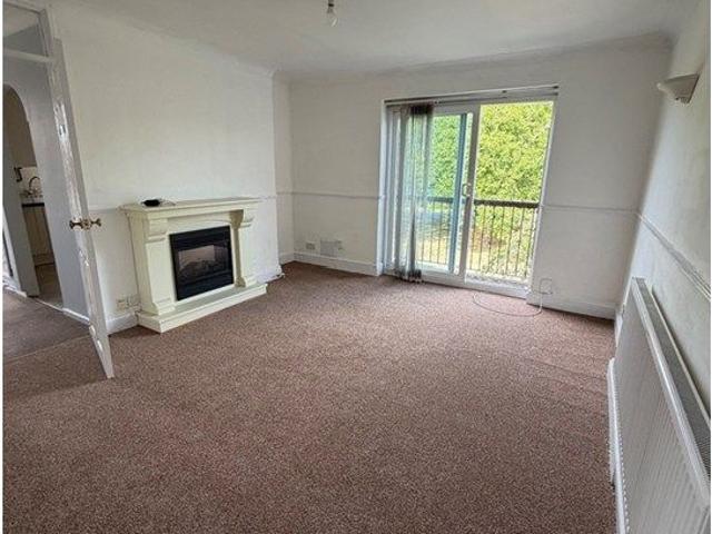 Panadown, Basildon SS15, 2 bed maisonette to rent, £1,400 pcm | PrimeLocation