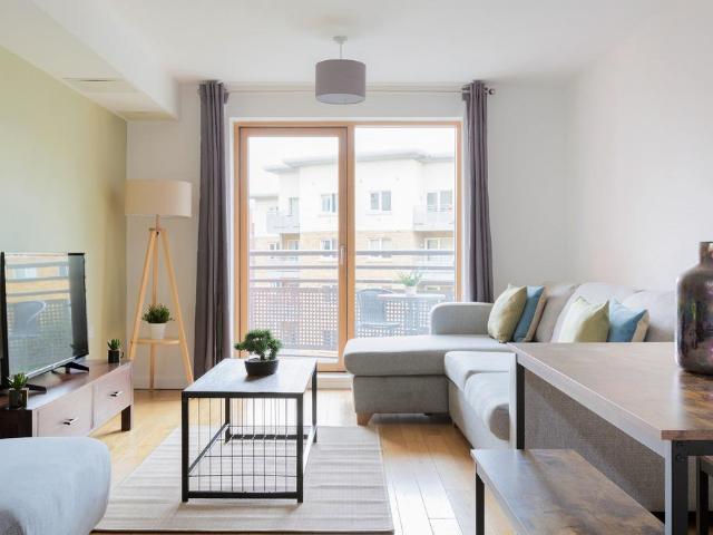 Pancras Way, London E3 1 bed flat to rent £2,009 pcm £464 pw