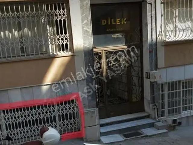 Pangaltı'nın Göbeğinde Eşref Efendi Sokak'ta Satılık 2+1