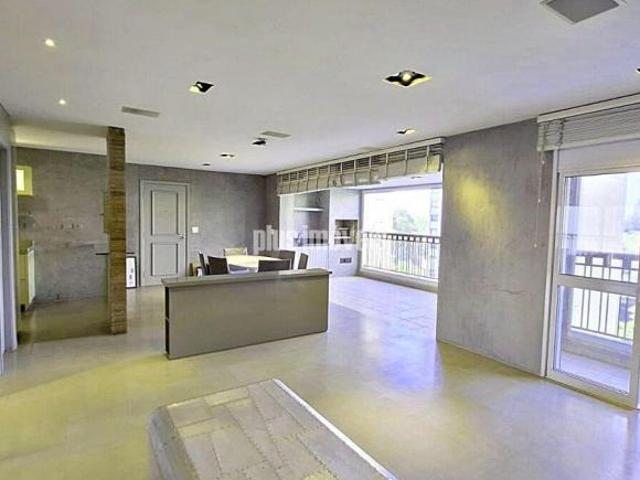Panmaby! 131,0m² 2 Suítes, sendo a Master com Closet 2 Vagas, Excelente Lazer!