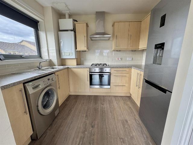 Panmure Gate, Glasgow G20, 2 bed flat to rent, £1,200 pcm | PrimeLocation