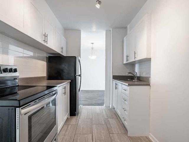 Panorama Apartments 3 Bedroom Apartment for Rent at 18 Panorama Crt, Toronto, ON M9V 3Z8 Thistletown Beaumonde Heights