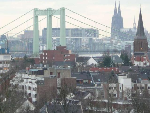Panoramablick in Köln Rodenkirchen, Barrierefrei, 2 Loggien, 4 % Rendite, Provisionsfrei