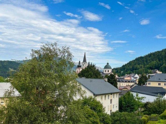 PANORAMABLICK! 3 ZIMMER WOHNUNG MIT SONNENBALKON IN MARIAZELL