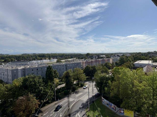 Panoramawohnung in Linz‑ Kleinmünchen, 2 Loggien, Lift & Garage und eine Aussicht, die man selten bekommt