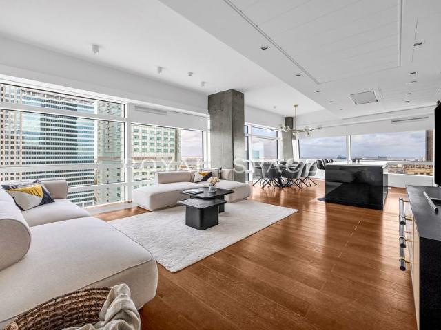 Panoramiczny apartament na 23 piętrze | Złota 44 Warszawa, Śródmieście
