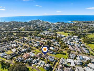 Panoramic Coastal Living with Space for the Whole Family
