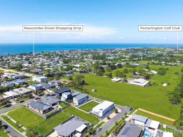 Panoramic Bay Views in Prestigious Location