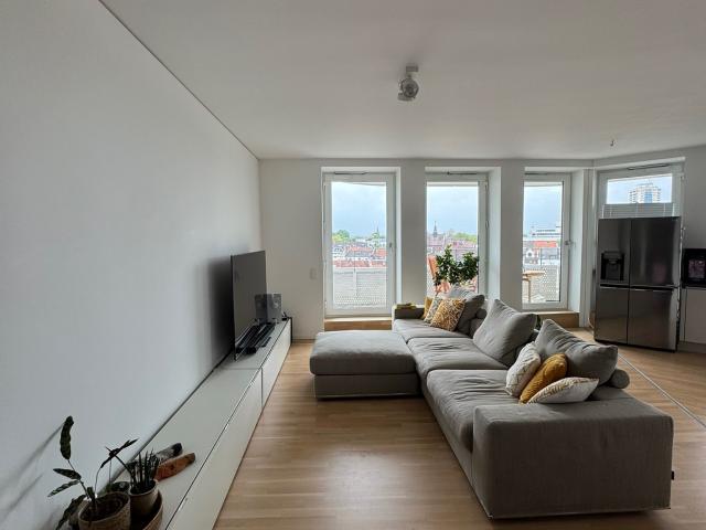 Panoramic Balcony with Cathedral View – Bright 2 Room Apartment by the Rhine perfect for a couple