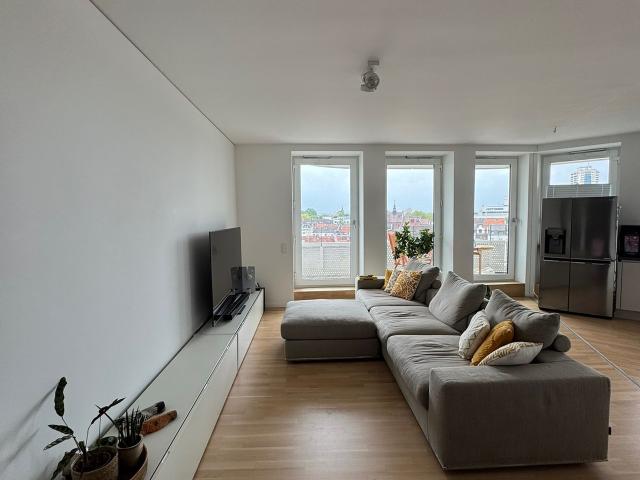 Panoramic Balcony with Cathedral View – Bright 2 Room Apartment by the Rhine perfect for a couple, Koln Amsterdam Apartments for Rent