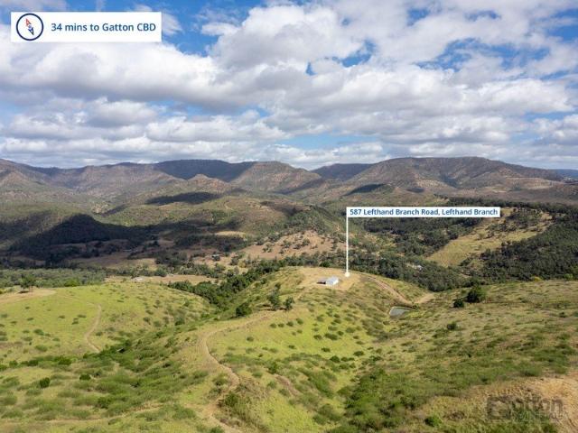 Panoramic Hilltop Views & Beautiful Running Creek Frontage Rare 65.56 ha Opportunity