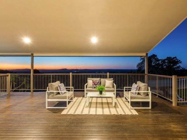 Panoramic Hinterland Retreat 20.32 Acres with Unrivalled Views & Modern Elegance