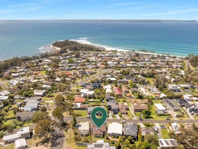 Panoramic Jervis Bay Views Meet Timeless Hampton Style