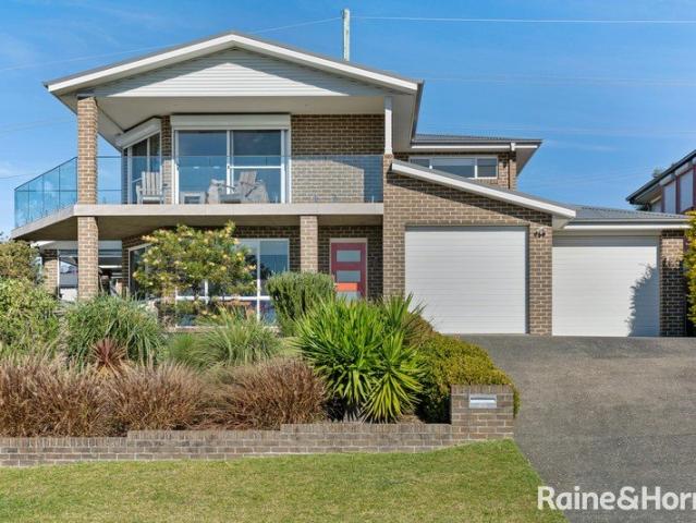 Panoramic Ocean Views & Effortless Living