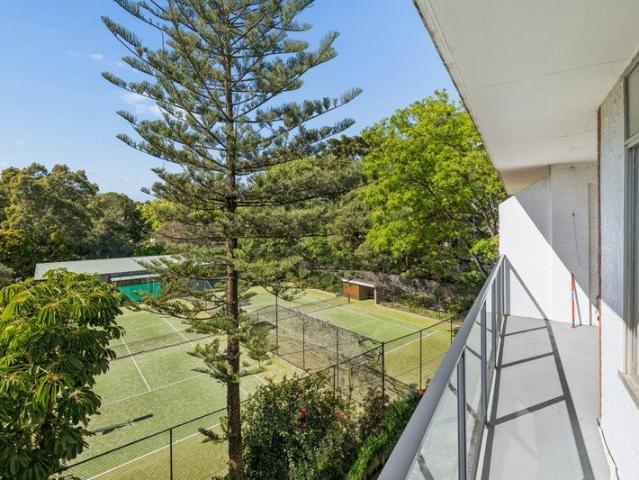 Panoramic Park Views in a Peaceful Harbourside Setting Auction on 30th Oct unless Sold Prior