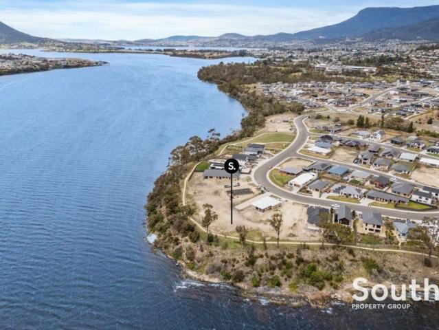 Panoramic. Waterfront. Views