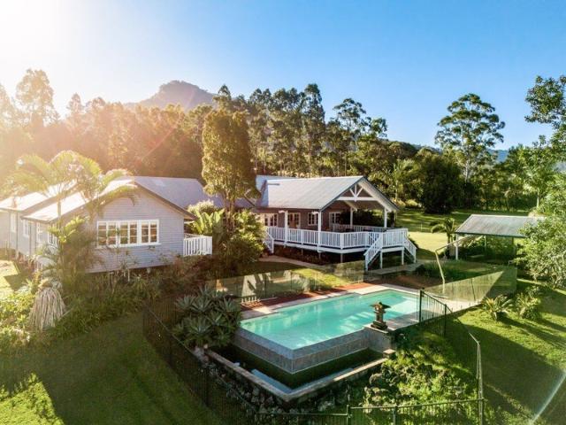 Panoramic Timeless Luxury on Elite Acreage