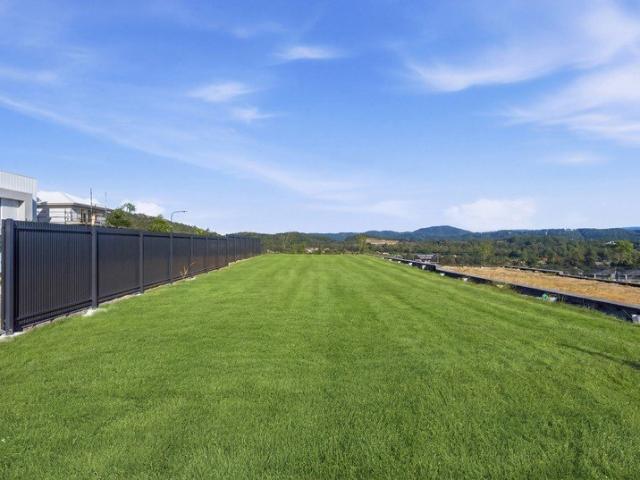 Panoramic Views and Resort Style Living in Keperra