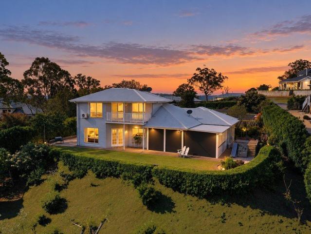 Panoramic Views + Expansive Acreage