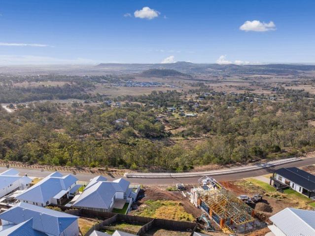 Panoramic Views & Peaceful Elevated Living