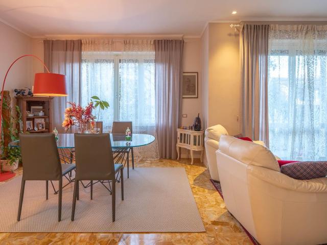 PANORAMICA DELL'IMMOBILE E POSIZIONE 440m² Pienza