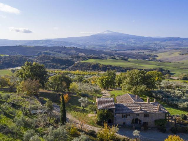 Panoramica Dell'immobile E POSIZIONE 470m² Pienza