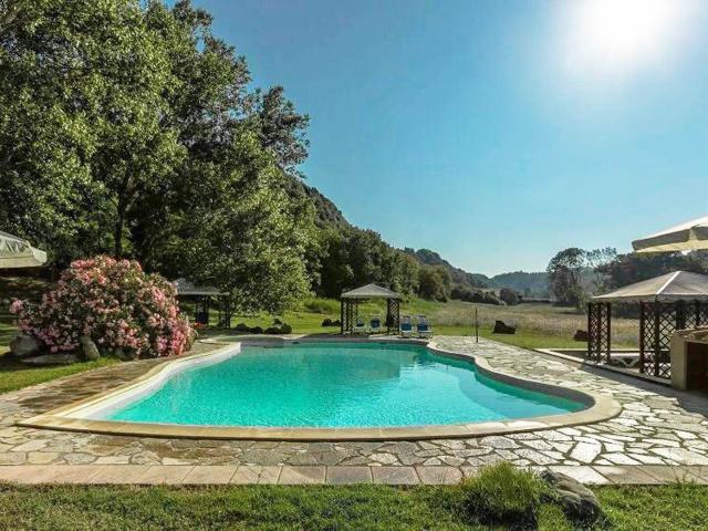 PANORAMICA DELL'IMMOBILE E POSIZIONE 520m² Volterra