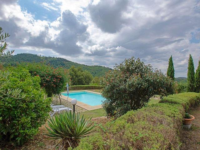 Panoramica Dell'immobile E POSIZIONE 550m² Gaiole in Chianti