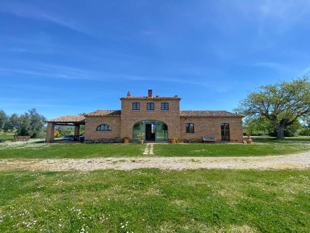 Panoramica Dell'immobile E POSIZIONE 150m² Cortona