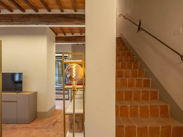 PANORAMICA DELL'IMMOBILE E POSIZIONE 215m² Torrita di Siena