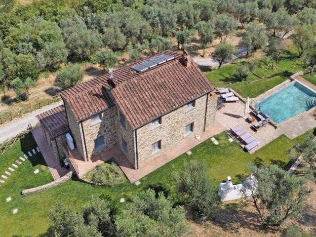 Panoramica Dell'immobile E POSIZIONE 260m² Cortona