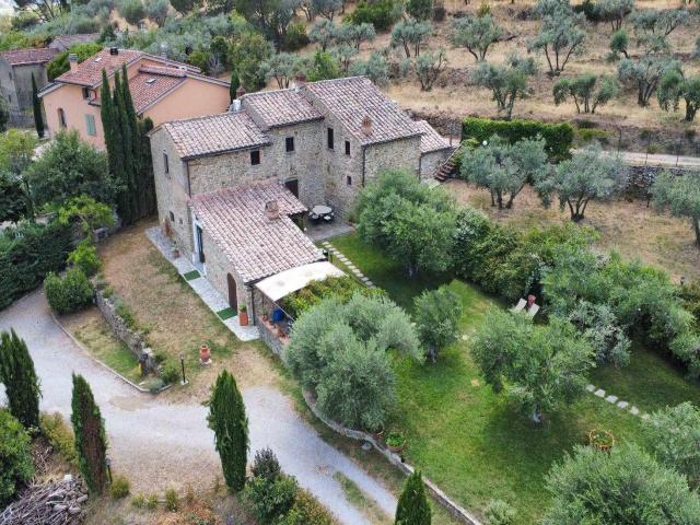 Panoramica Dell'immobile E POSIZIONE 345m² Cortona