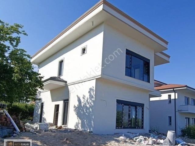 Panoramik Deniz Manzaralı, Havuzlu, Özel Tasarım Villa