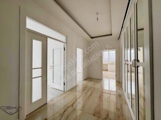 Panoramik Malatya Manzaralı 3+1 Site İçi Kiralık Lüks Daire