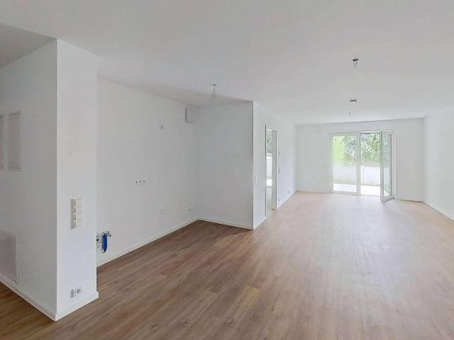 Paare und Familien aufgepasst: 2 Zimmer Wohntraum mit Balkon