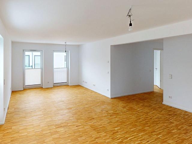 Paare und junge Familien aufgepasst: 3 Zimmer mit Balkon