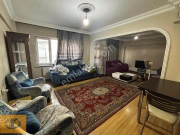 Pabuçcular Mah. Alt Geçit Kenarı Cadde Üzeri Satılık 2+1 Daire
