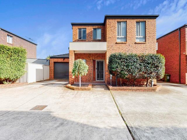 PACE, STYLE AND LOCATION, LOOK NO FURTHER!