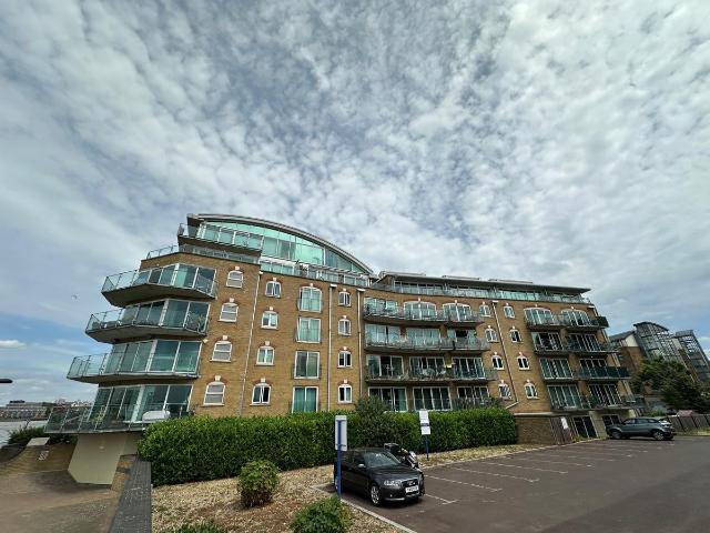 Pacific Warf, Rotherhithe Street, Canada Water SE16, 2 bed flat to rent, £2,650 pcm | PrimeLocation