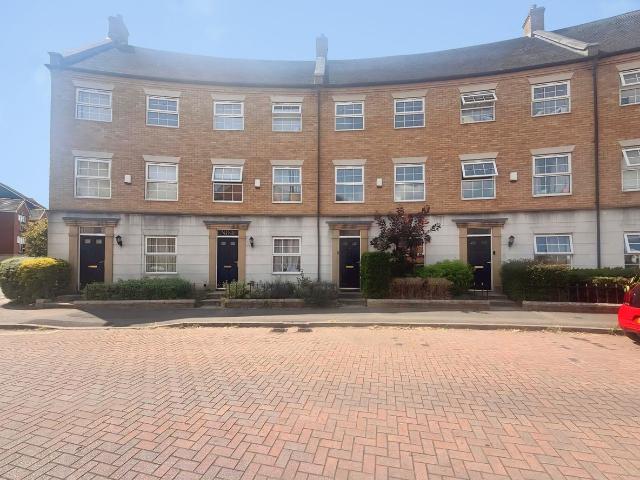 Pacific Way, Derby DE24, 4 bed terraced house to rent, £1,500 pcm | PrimeLocation